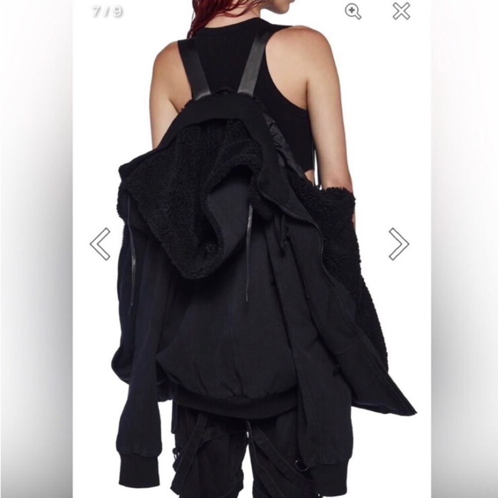 DW Coat